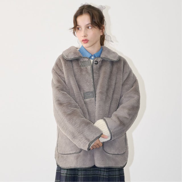 【AMI】フェイクムートンブルゾン （グレー）