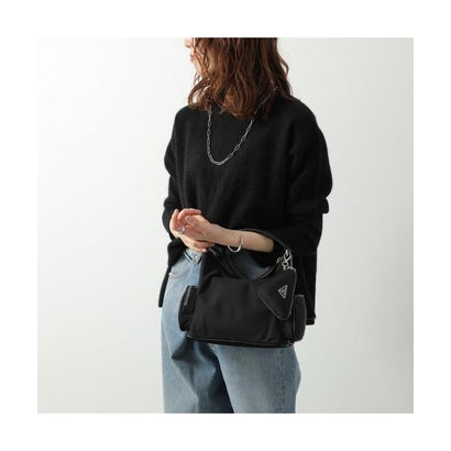 PRADA ミニポーチ Re-Nylon 2TT140 2DMI （F0002/NERO/ブラック）｜詳細画像