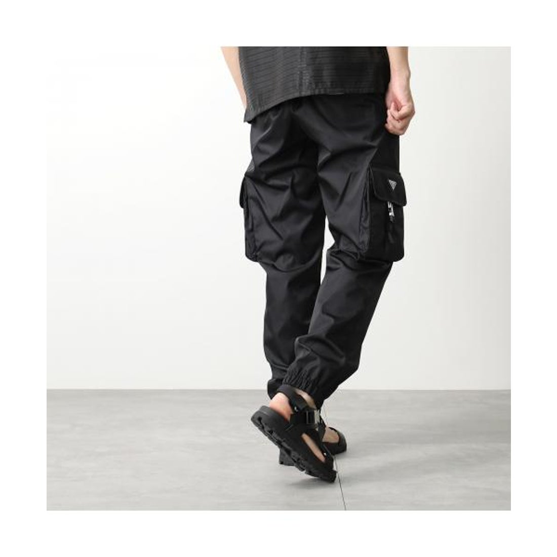 プラダ PRADA PRADA パンツ SPH130 1WQ8 Re－Nylon （F0002/NERO
