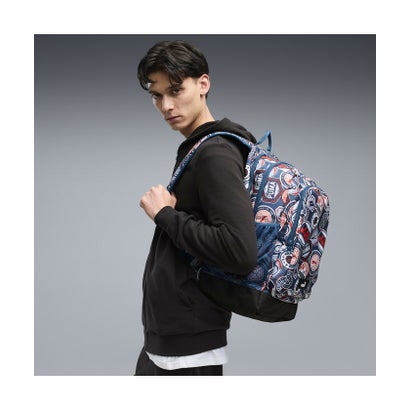ユニセックス プーマ アカデミー AOP バックパック 29L PUMA ACADEMY AOP Backpack （Emerald Ice-Mid 90's AOP）｜詳細画像