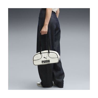 ユニセックス プーマ 1976 フルートグリップバッグ 4L PUMA 1976 Flute Grip Bag （PUMA Black）｜詳細画像