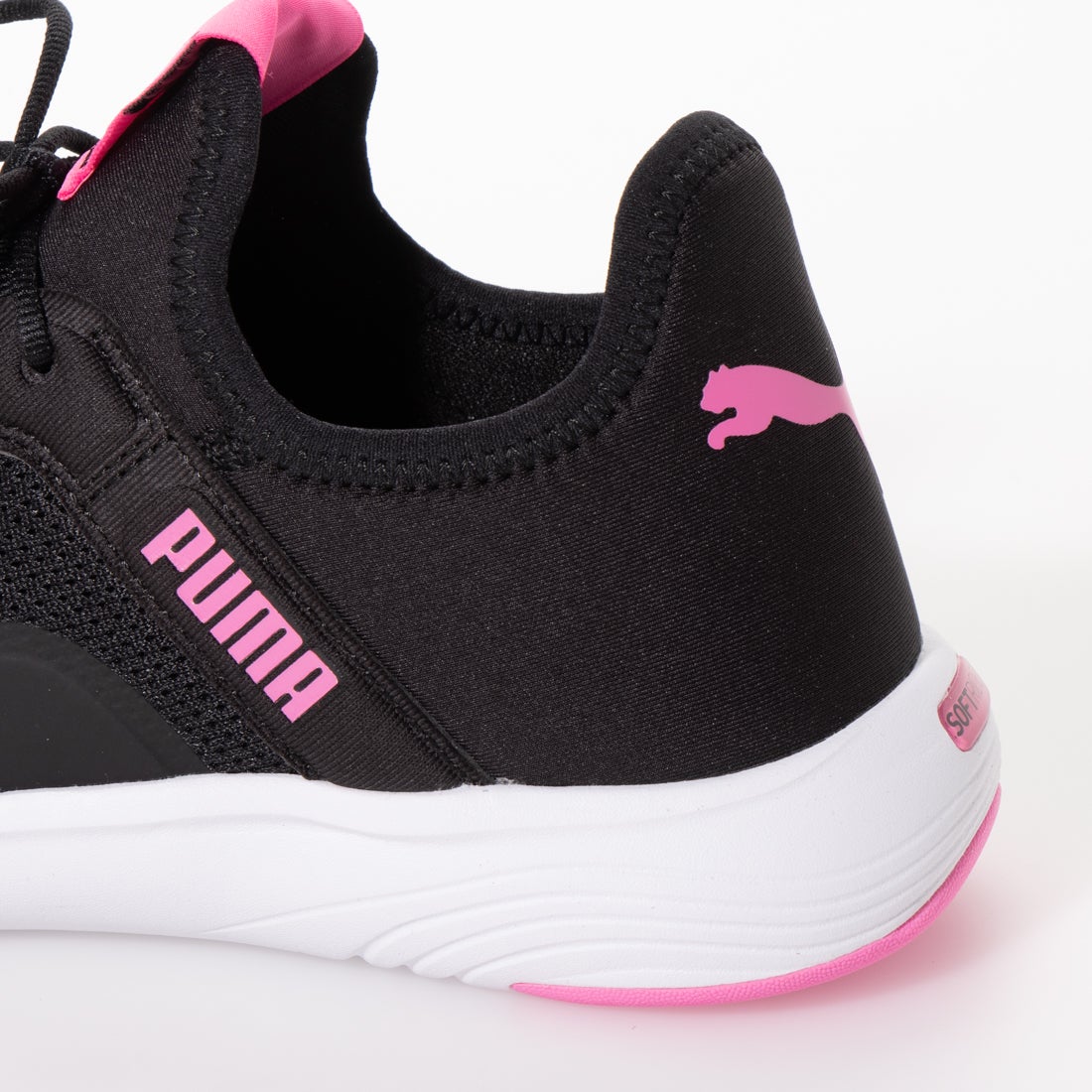 プーマ Puma レディースローカットスニーカー ブラック ピンク 靴 ファッション通販 ロコンド 自宅で試着 気軽に返品