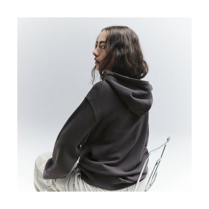 メンズ マクラーレン ジェームス ハント グラフィック フーディ McLaren James Hunt Hoodie （Titan Black）｜詳細画像