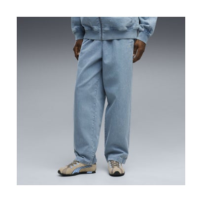 ユニセックス ライズ オブ フライツァイトウォッシュド リラックスド ツイル トラックパンツ FUTURE.PUMA.ARCHIVE Pant （Cool Blue）｜詳細画像