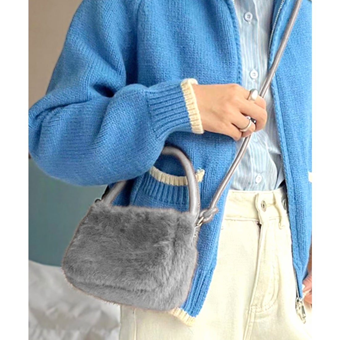 Blumarine グレー ファー ハンドバッグ リフ Riff ファーバッグ ふわふわ もこもこ ハンドバッグ ショルダー