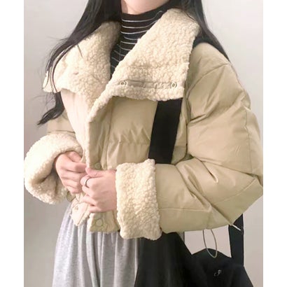ボアジャケット リバーシブル 2WAY ショート丈 ダウン ファイバー 中綿 ショートブルゾン コート ジャケット アウター 長袖 無地 ホワイト ベージュ ブラック フリーサイズ 秋 秋服 冬 冬服 （ベージュ）｜詳細画像