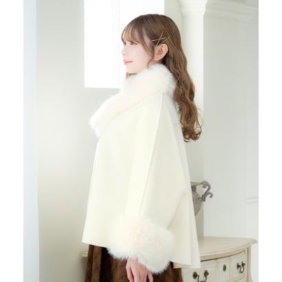 パーティー 結婚式 ケープコート フェイクファー 取り外し可能 ふわふわ ポンチョ （オフホワイト）｜詳細画像