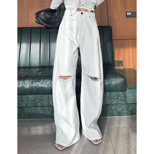[DENIM COLLECTION][販売枚数9万枚突破] [トレンドNo.1デニム][全骨格美脚見えシルエット][サイズ別/身長別画像あり][低身長/高身長/大きいサイズ有]裾フリンジバレルレッグデニムパンツ（スリットホワイト）