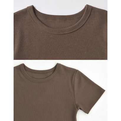 [新色追加][累計販売枚数2.3万枚突破][華奢見えリブTシャツ]テレコリブクルーネック半袖Tシャツ （ベージュ）｜詳細画像