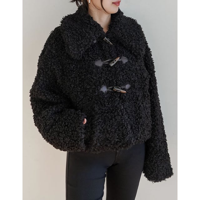 [OUTER COLLECTION]プードルファーダッフルジャケット （ブラック）