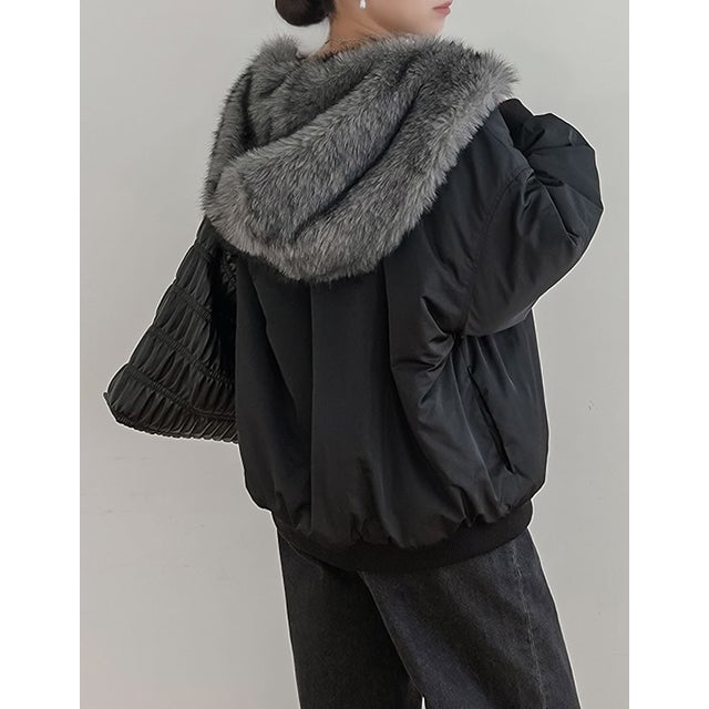 [OUTER COLLECTION]フェイクファーフードMA-1中綿ブルゾン （ブラック）