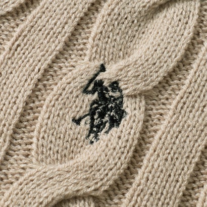 ジーラ GeeRA 【U.S. POLO ASSN.】Vネックケーブルニット （ベージュ）｜詳細画像