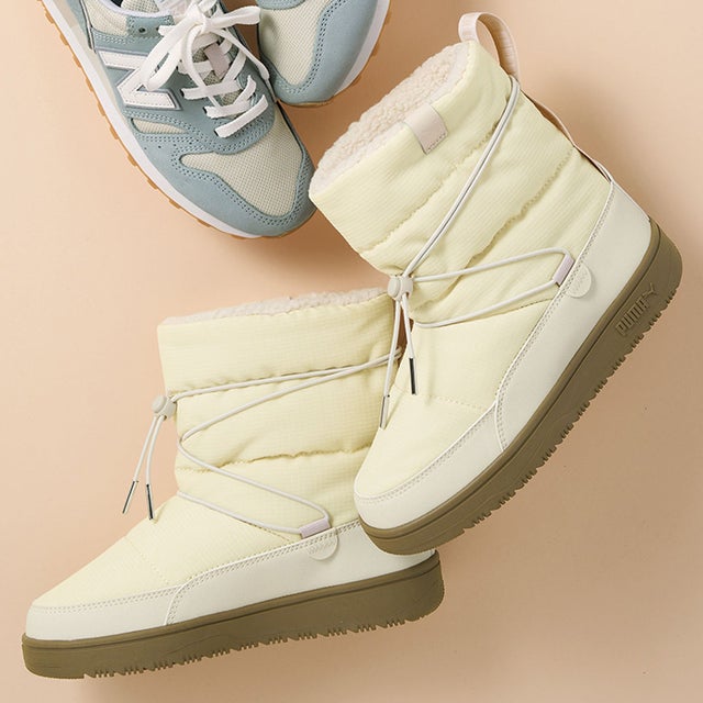 ＜PUMA＞SNOWBAE ブーツ （アイボリー）