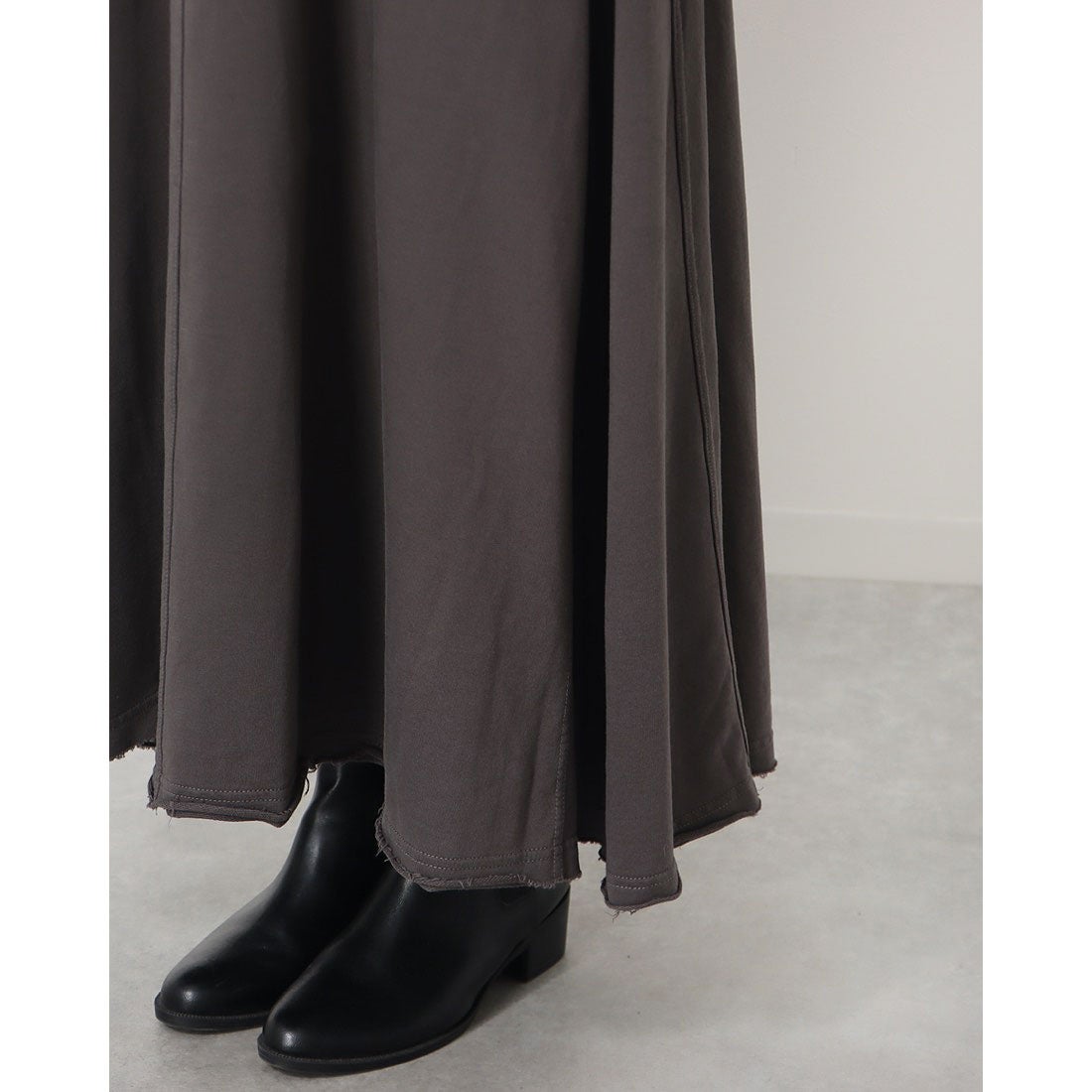 ラナン Ranan こなれカットソージャンパースカート （チャコール） -ファッション通販 FASHION WALKER