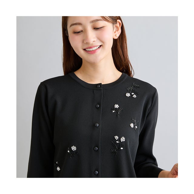 ビーズ刺繍ニットカーディガン （ブラック）