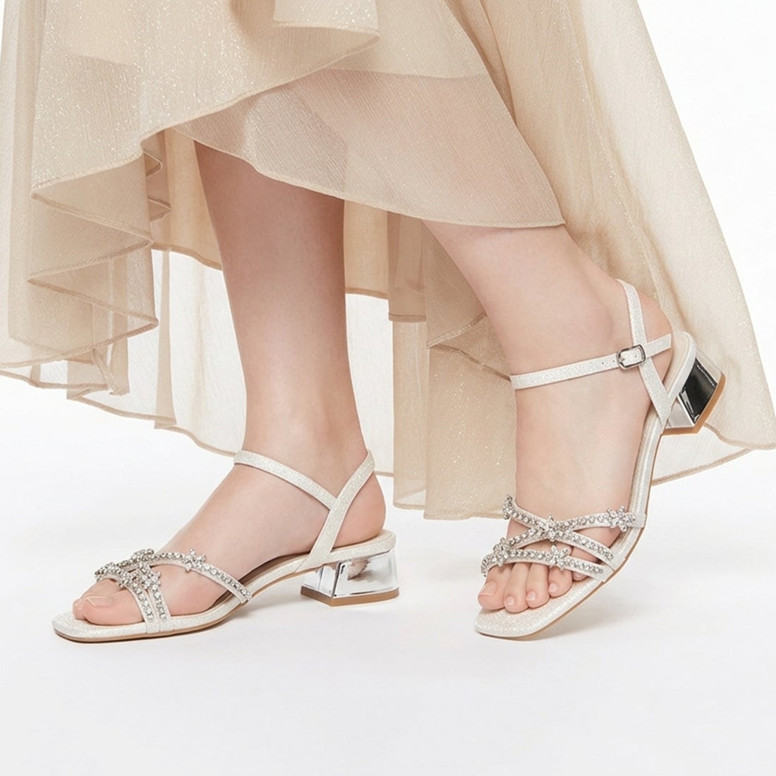 ランダ RANDA フラワービジューストラップサンダル （SILVER