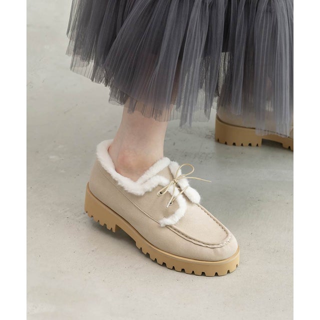 レースアップファーモカシンシューズ （IVORY）
