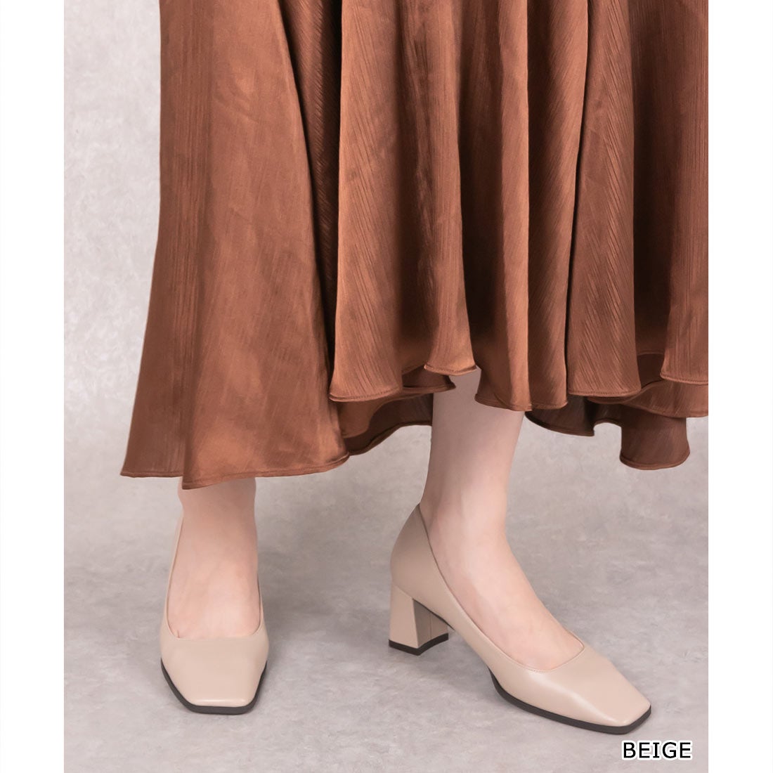 ランダ RANDA ソフト アシメスクエアカットパンプス （BEIGE 