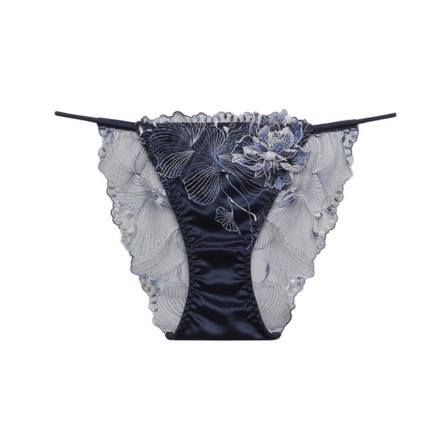 オーバーフラワー エンブロイダリーレース ショーツ 【返品不可商品】 （NAVY）