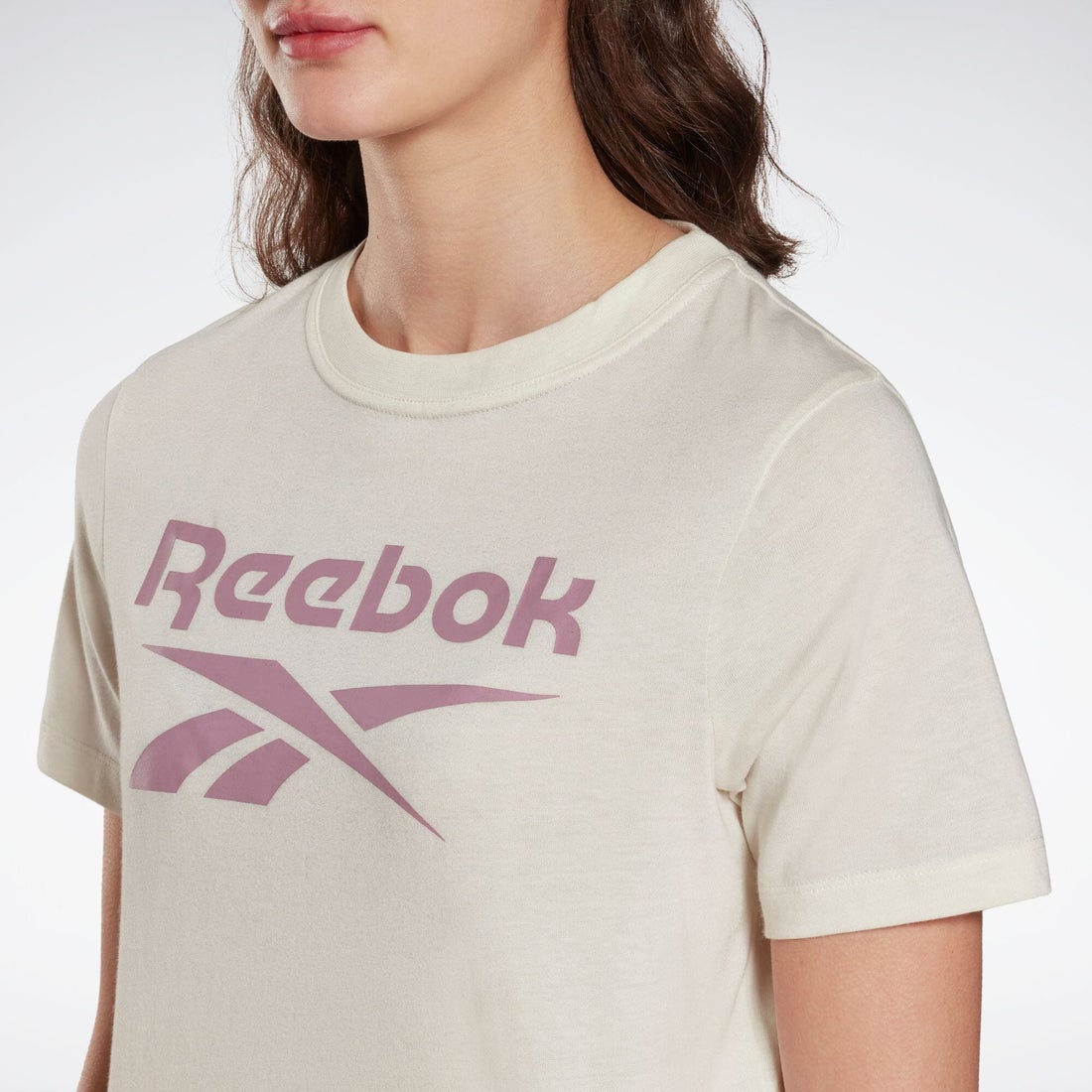 クロップ Tシャツ / RI BL Crop Tee （クラシックホワイト） -Reebok 公式オンラインショップ