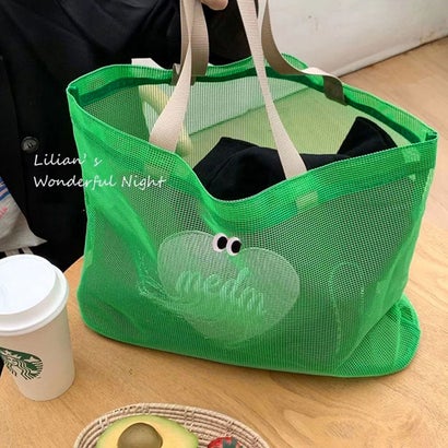 トートバッグ レディース メンズ メッシュ 大きめ A4 軽量 おしゃれ かわいい 夏 海 ビーチ プール 旅行 韓国 目玉 キッズ 子供 （チャコール）｜詳細画像