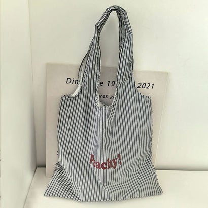 トートバッグ レディース A4 軽い 軽量 肩掛け 手持ち 手提げ チェック ストライプ 通勤 通学 推し活 旅行 トラベル 買い物 おしゃれ （チャコール(ストライプ)）｜詳細画像