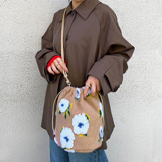 巾着バッグ ショルダー レディース 2way 軽い 小さめ 斜めがけ ハンドバッグ ファーバッグ 肩掛け マチ広 ボア フラワー 花柄 おしゃれ （ベージュ(10)）