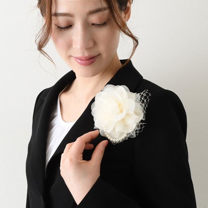 リアルスタイル REAL STYLE コサージュ 卒業式 入学式 フォーマル フラワー 入園式 卒園式 結婚式 パール レース レディース 母 おしゃれ ブローチ ピン 花 ママ 2way 上品 韓国ファッション チンチャコリア （アイボリー）｜詳細画像