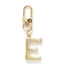 チャーム バッグチャーム キーホルダー アルファベット イニシャル レディース アクセサリー 木 文字 レトロ プレゼント ゴールド 韓国ファッション チンチャコリア （E）