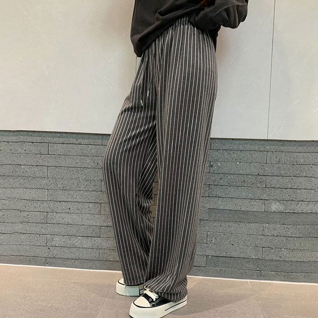 ワイドパンツ レディース ストライプ柄 秋 冬 ウエストゴム 薄手 柄パンツ ゆったり ロング丈 おしゃれ ボトムス ズボン 楽ちん （チャコール）