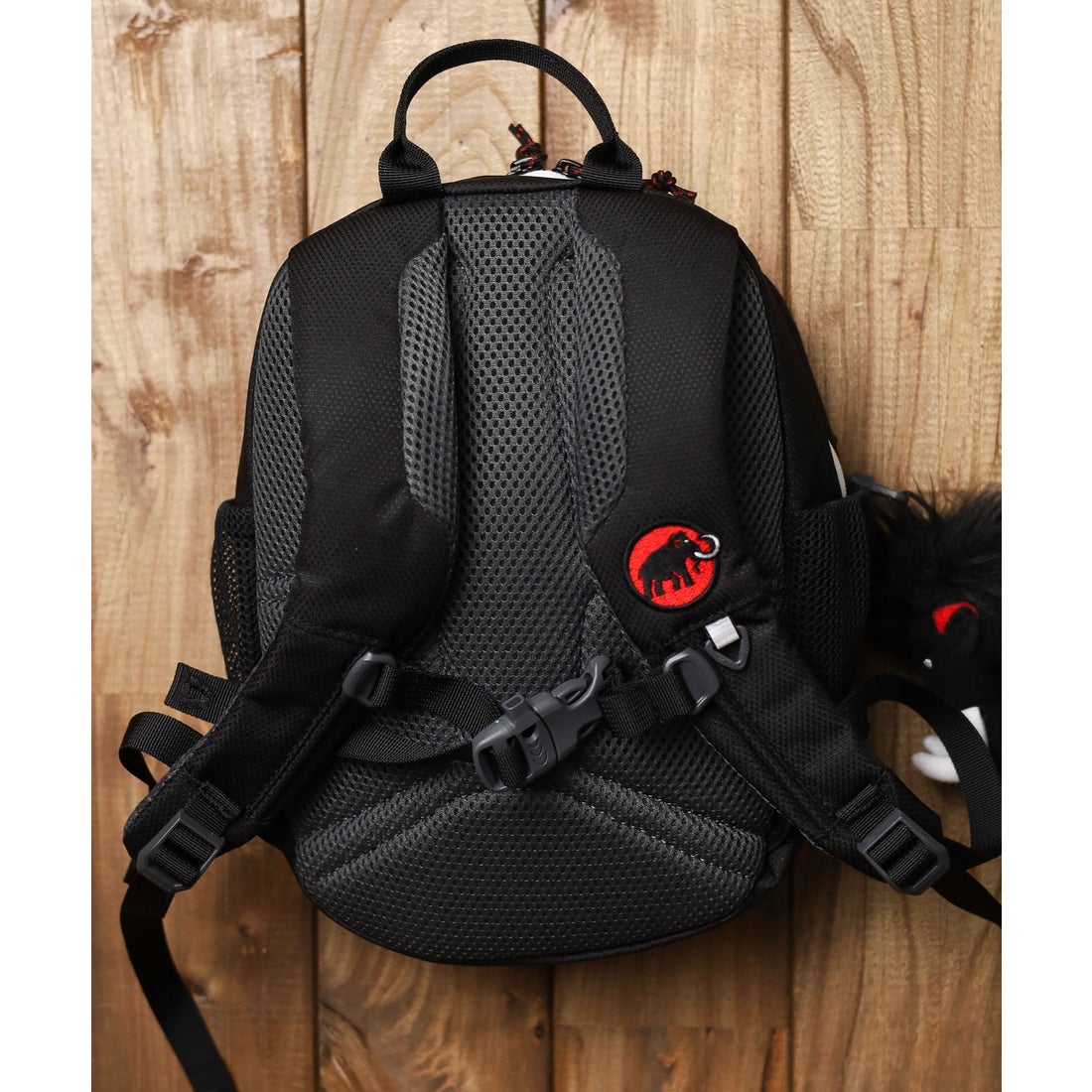 エーアールエムジー ar/mg MAMMUT FIRST ZIP 4L （ブラック系その他