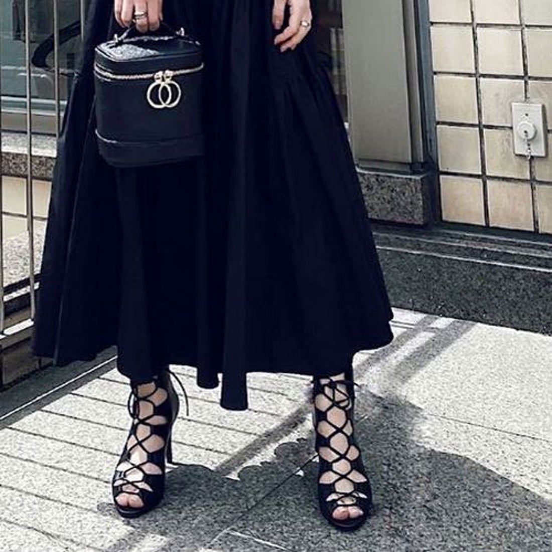 リエンダ rienda Lace UPブーティサンダル （ブラック） -ファッション 