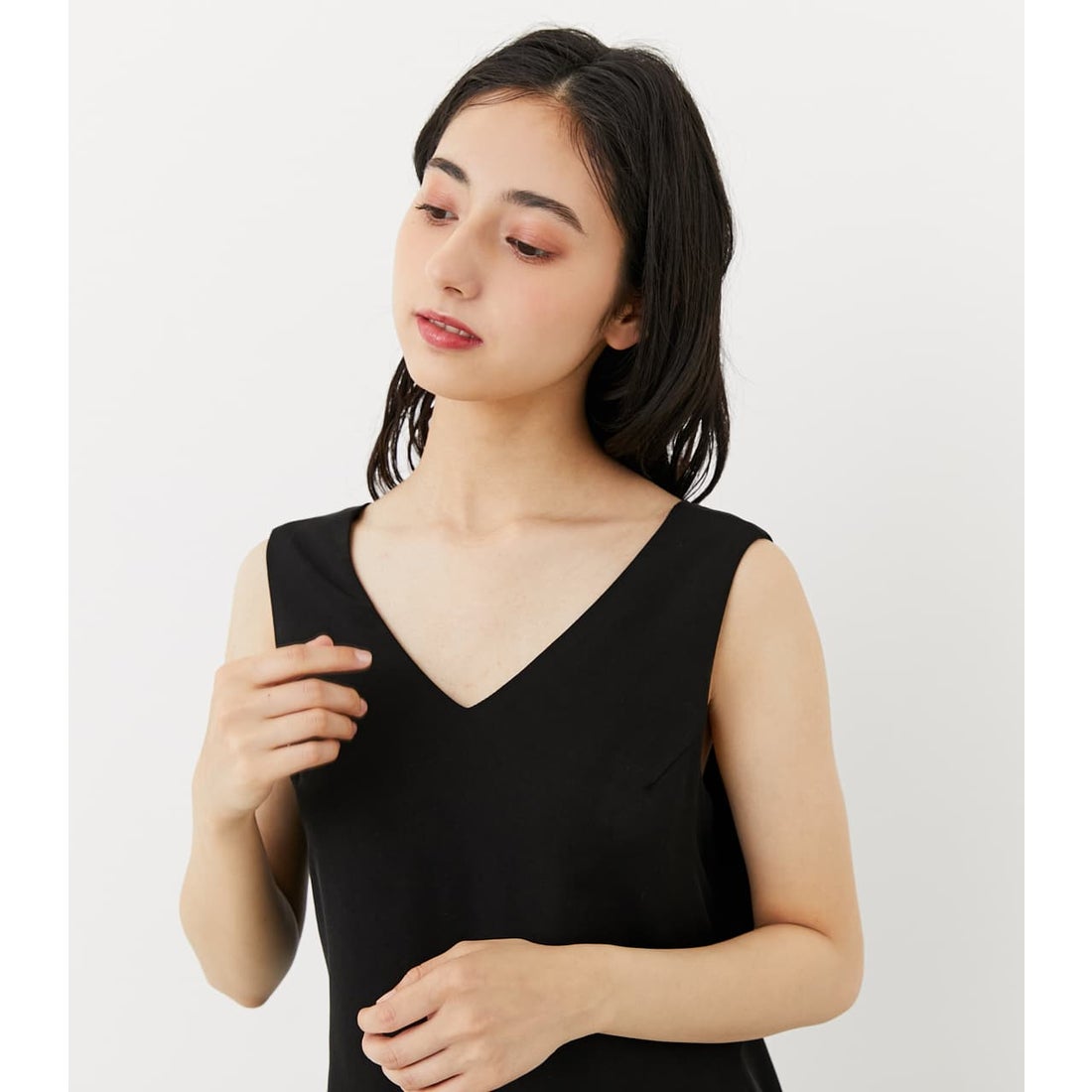rienda バックオープンイージーOP BLK -靴＆ファッション通販 ロコンド 