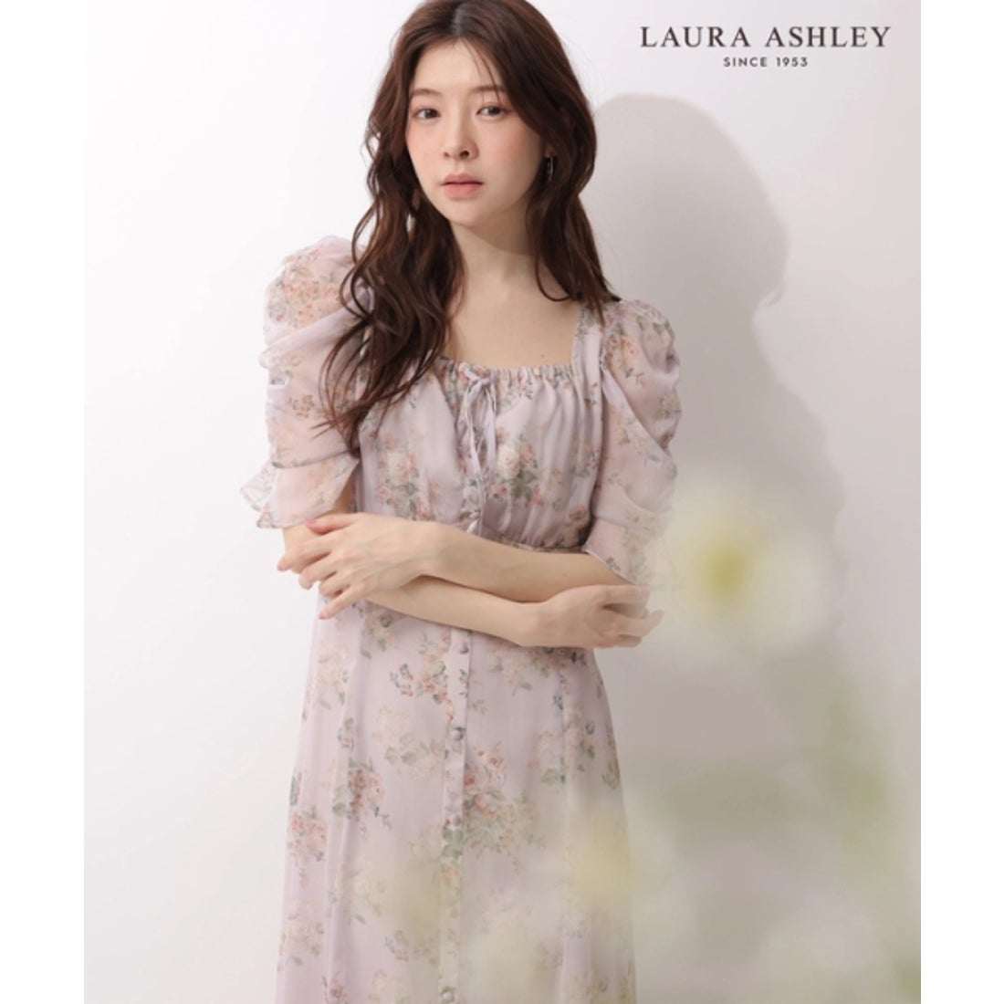 リランドチュール Rirandture 〈LAURA ASHLEYコラボ〉パフスリーブ