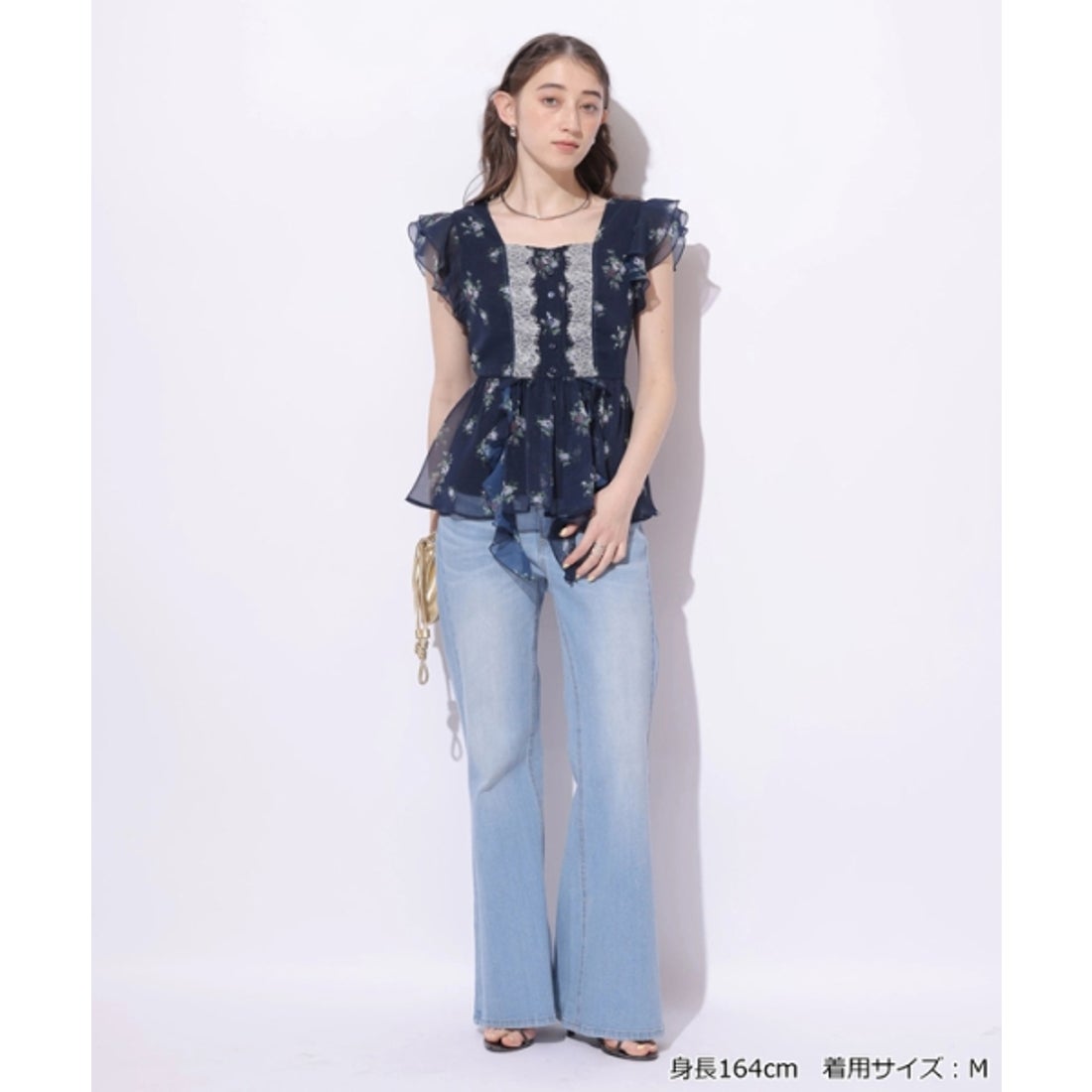 Rirandture〈LAURA ASHLEYコラボ〉ペプラムラッフルブラウス リランドチュール Rirandture 〈LAURA ASHLEYコラボ〉ペプラムラッフル