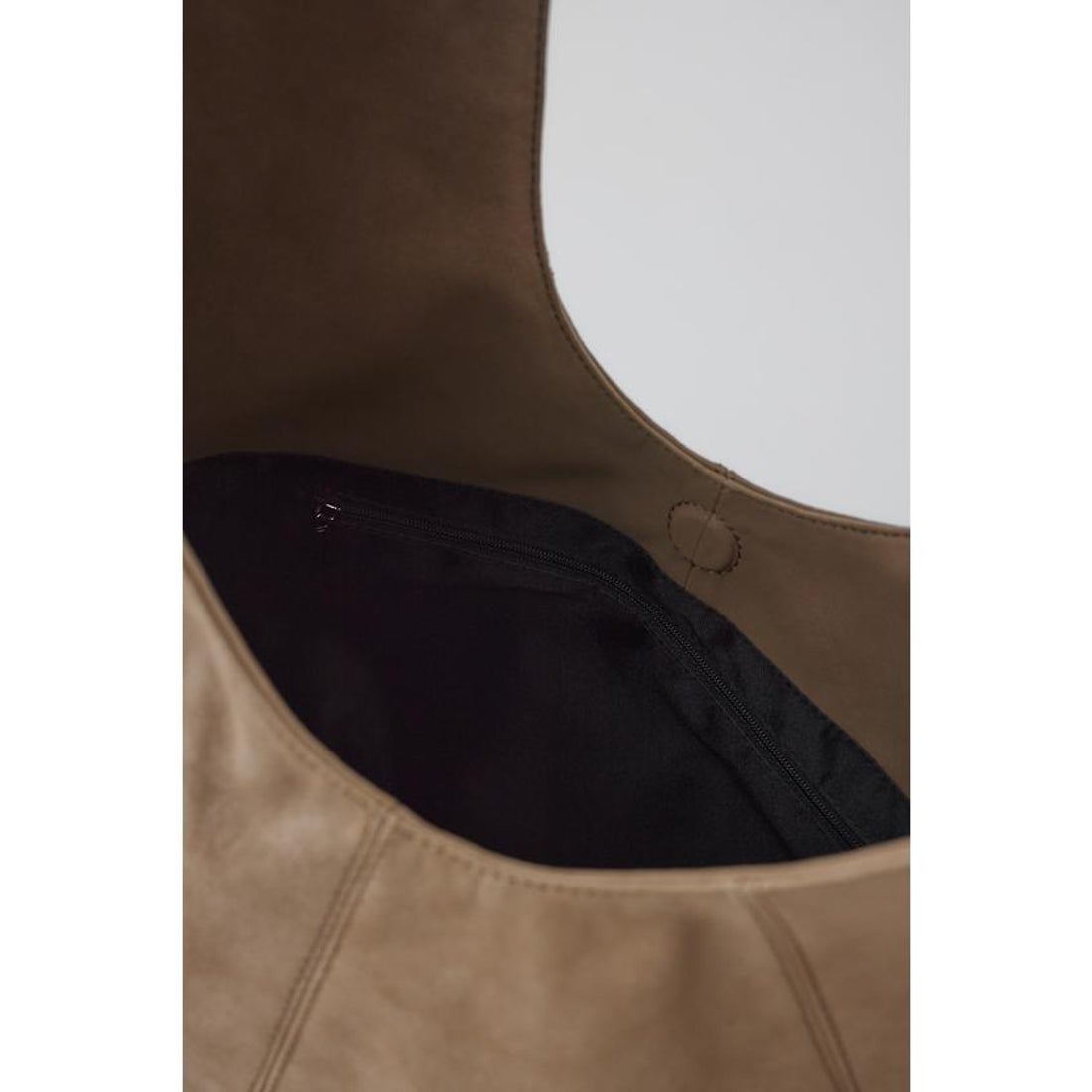 リムアーク RIM.ARK Vintage like shoulder bag （BLK