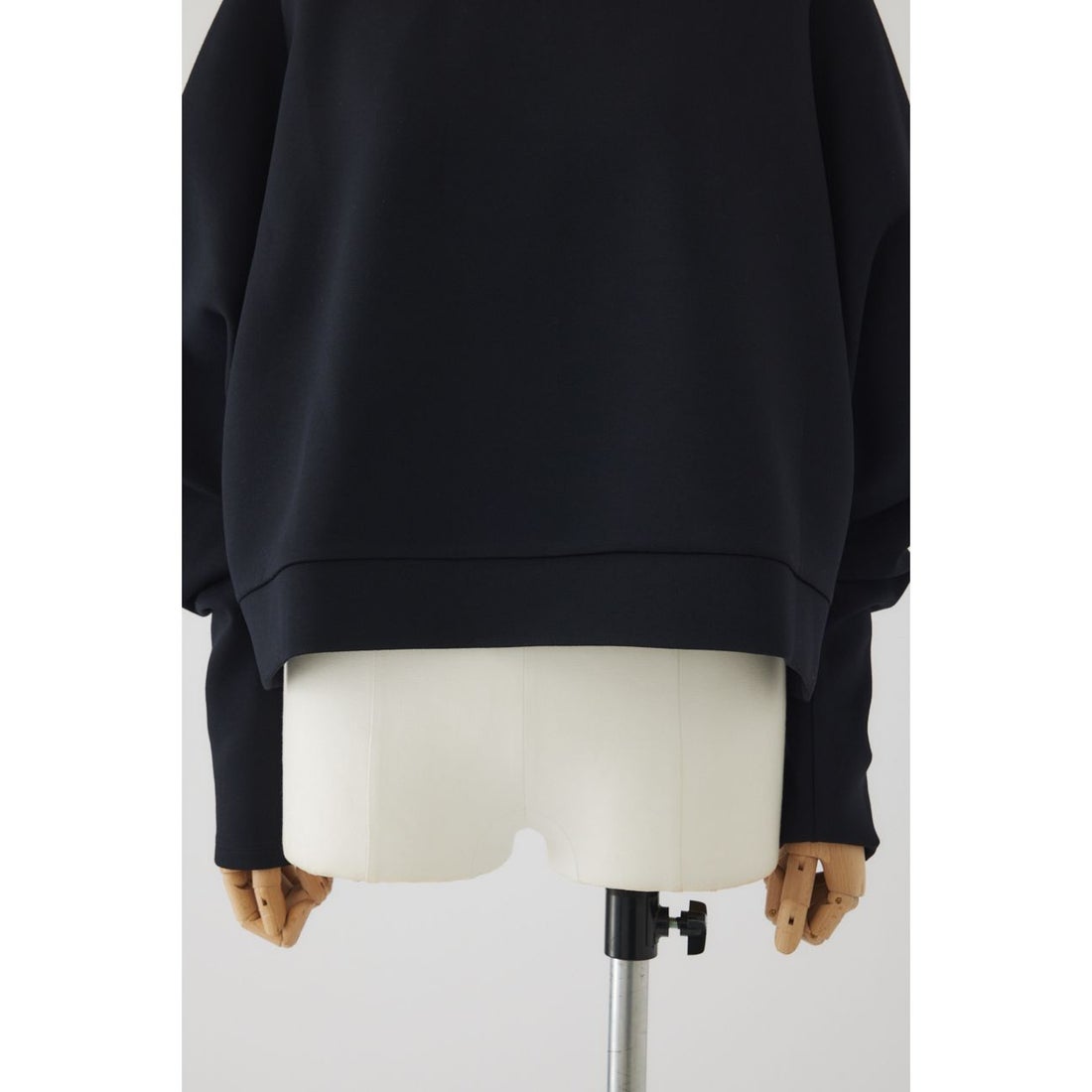 リムアーク RIM.ARK Croissant sleeve sweat PO （WHT 