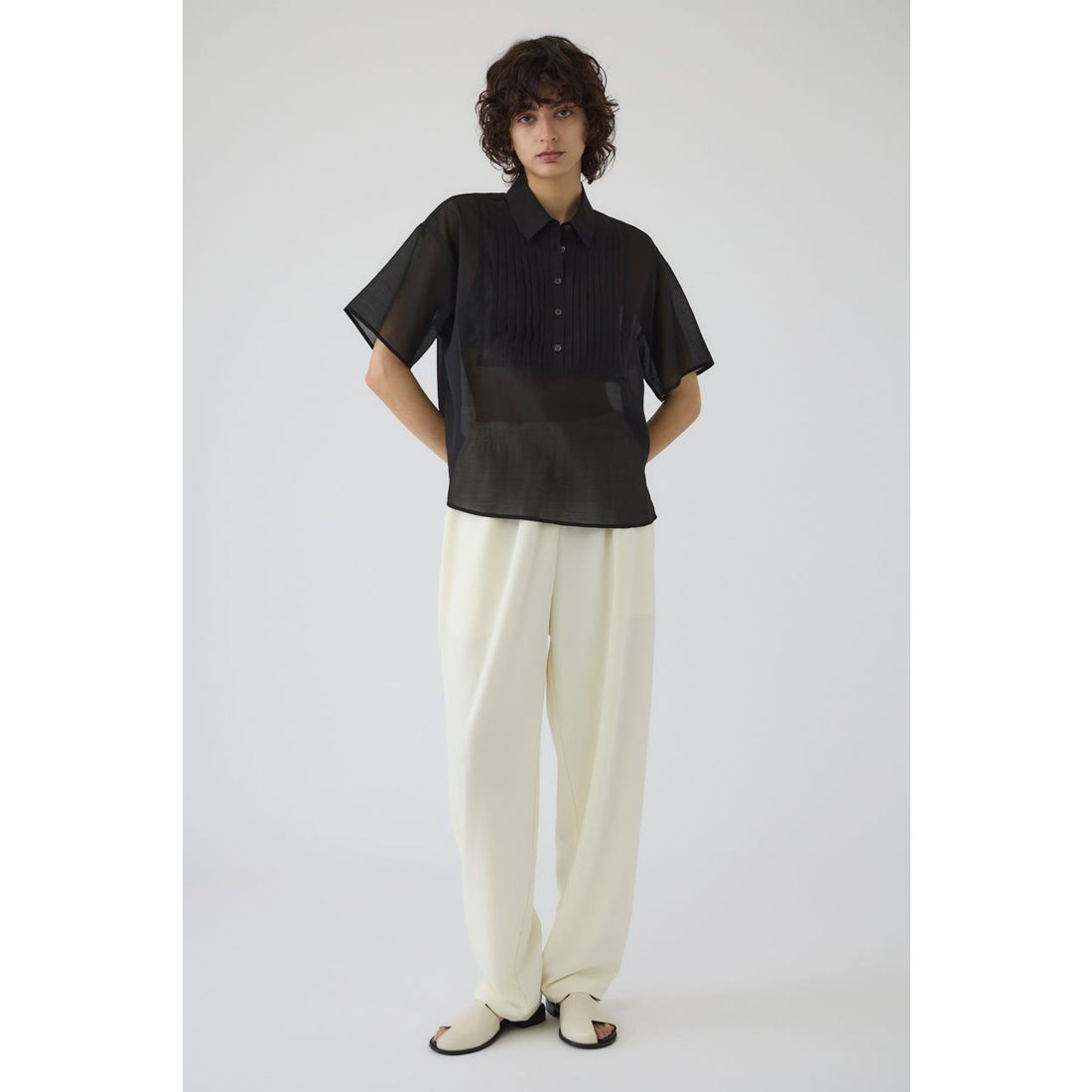 RIM.ARK Pin-tuck square PO BLK -ファッション通販 FASHION WALKER