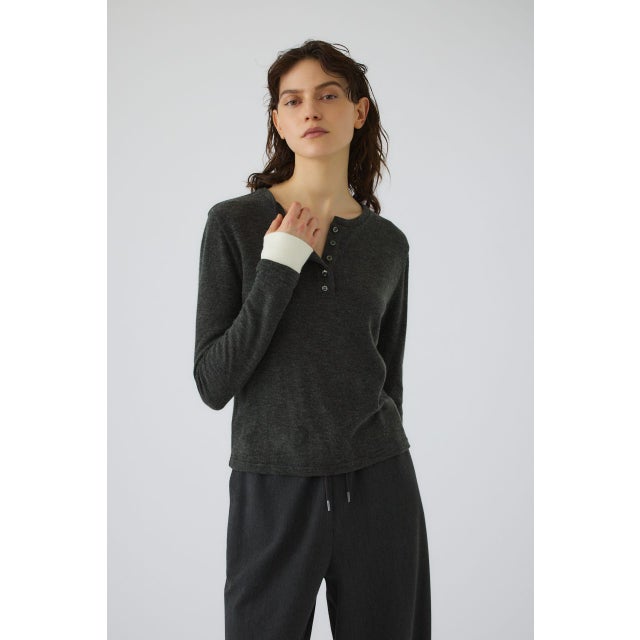Essential henley cut tops C.GRY