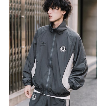 UMBRO アンブロ ナイロンジャケット トラックジャケット メンズ レディース ブルゾン ライトアウター オーバーサイズ リラックス ラグラン 16393 （ブラック）｜詳細画像