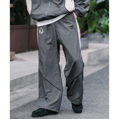 UMBRO アンブロ ナイロンパンツ トラックパンツ メンズ レディース イージー リラックス ウエストゴム 裾スピンドル パイピング 切替デザイン 16394 （ブラック）｜詳細画像