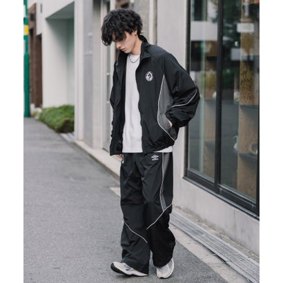 UMBRO アンブロ ナイロンパンツ トラックパンツ メンズ レディース イージー リラックス ウエストゴム 裾スピンドル パイピング 切替デザイン 16394 （チャコール）｜詳細画像