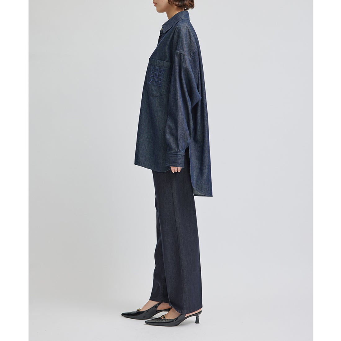 ロペ ROPE' シルク混リアクティブデニムセンタープレスパンツ