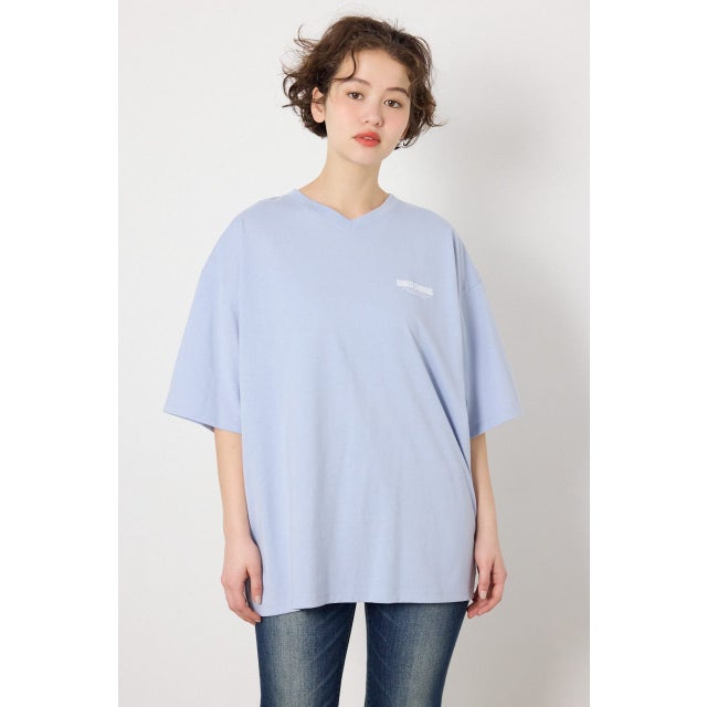 エンボスロゴVネックTシャツ SAX
