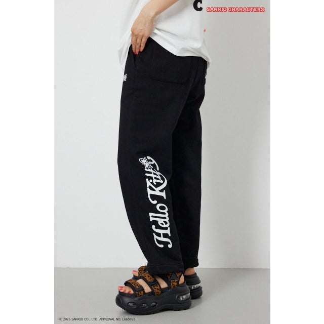 (HELLO KITTY) アップリケスウェットパンツ BLK
