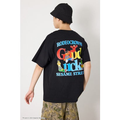 （UNISEX）(SESAMESTREET)GoodLuckTシャツ BLK｜詳細画像