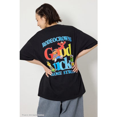 （UNISEX）(SESAMESTREET)GoodLuckTシャツ BLK｜詳細画像