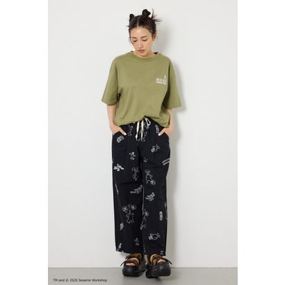 （UNISEX）(SESAMESTREET)GoodLuckTシャツ KHA｜詳細画像