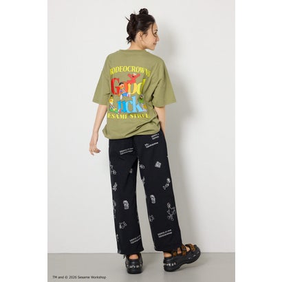 （UNISEX）(SESAMESTREET)GoodLuckTシャツ KHA｜詳細画像