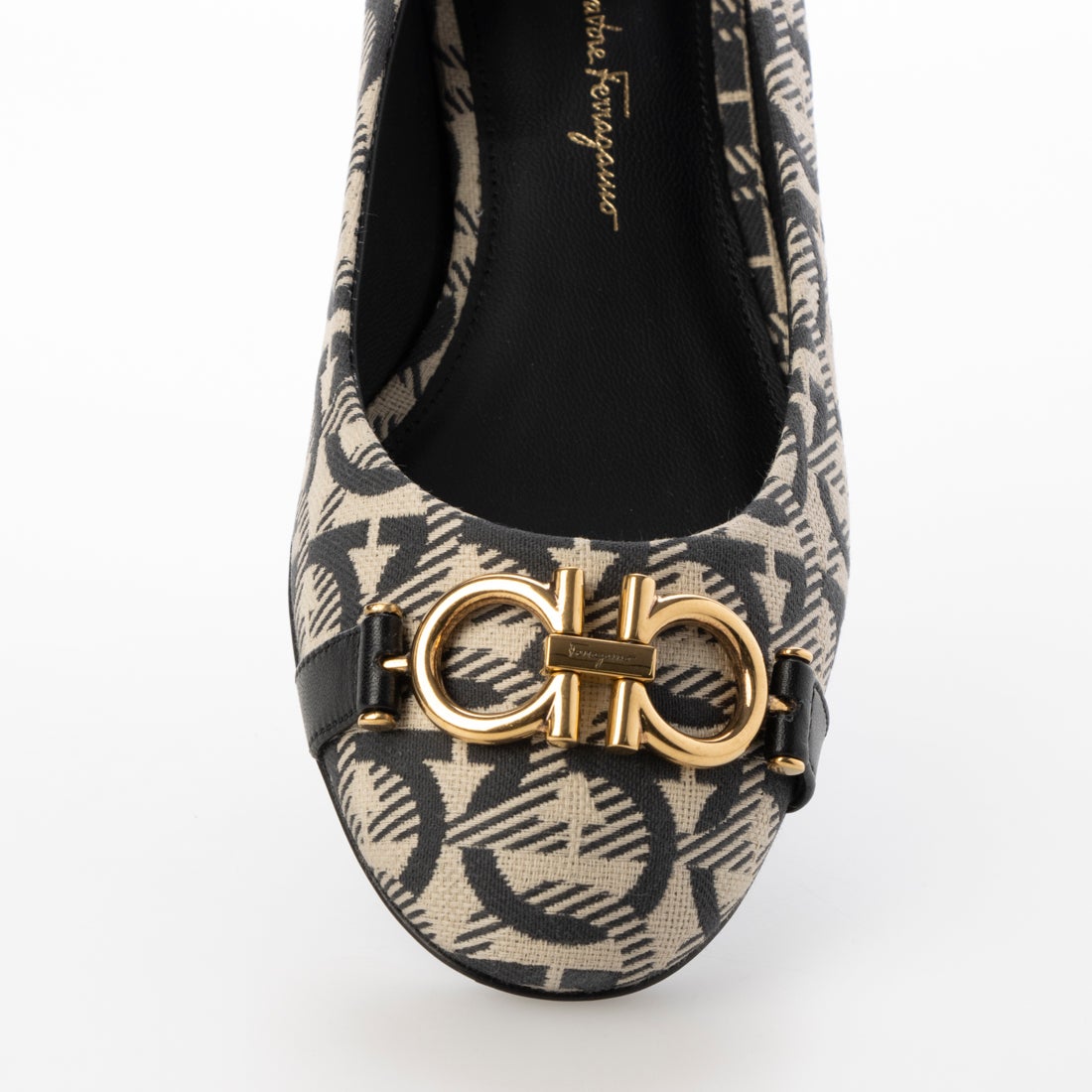 Salvatore Ferragamo フェラガモ SalvatoreFerragamo GARDA 10 T 